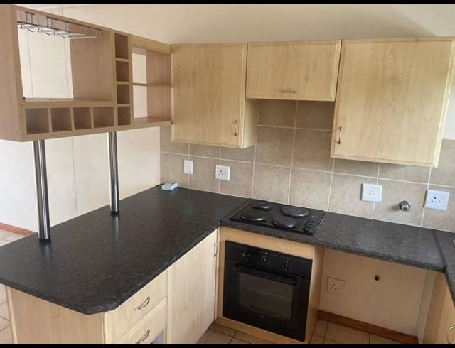 2 BEDROOM APARTMENT FOR SALE IN KARENPARK